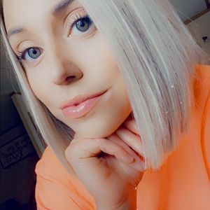 Meet your Posher, Haylie